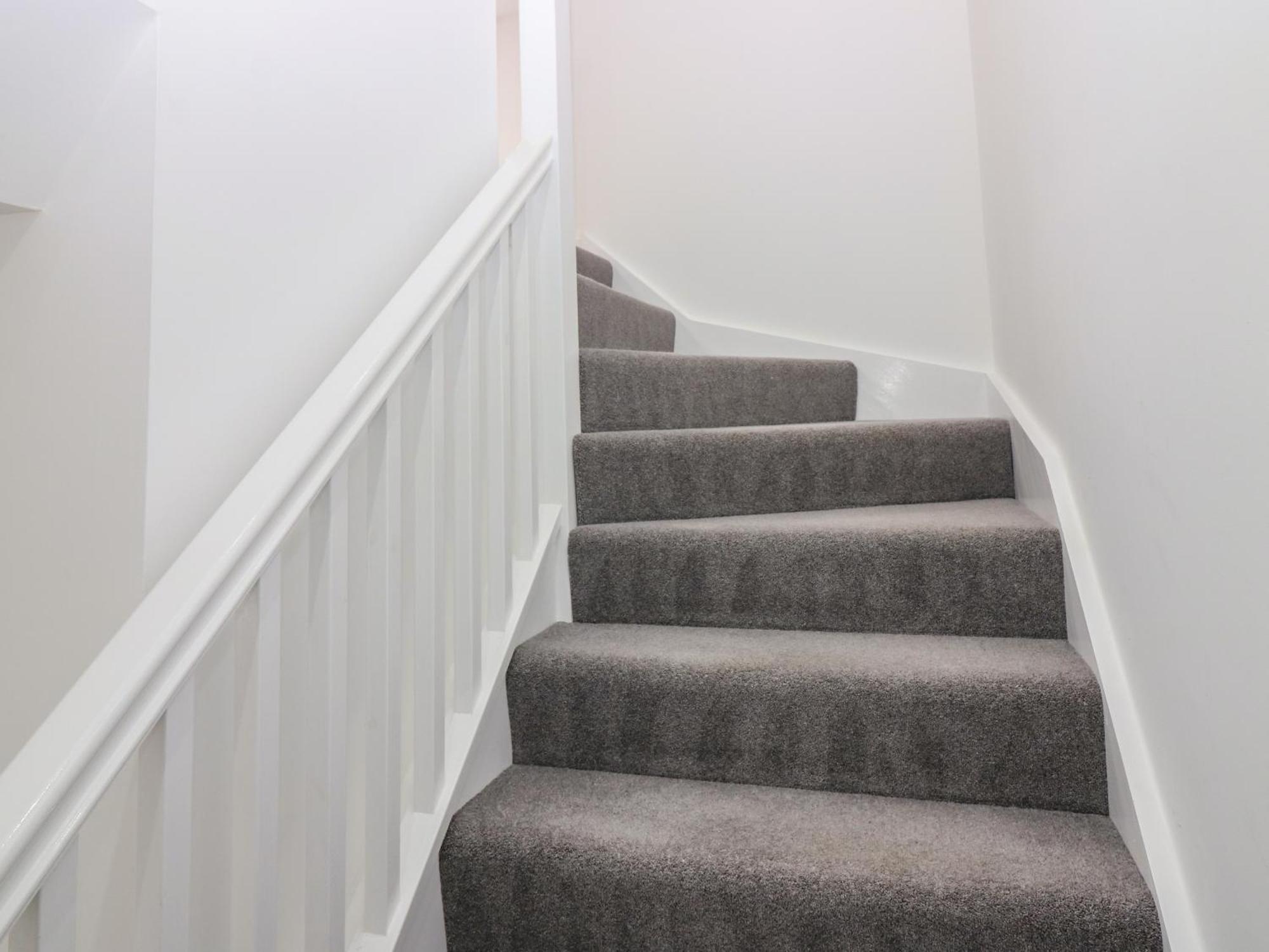 Craignure Apartment Banff Bagian luar foto